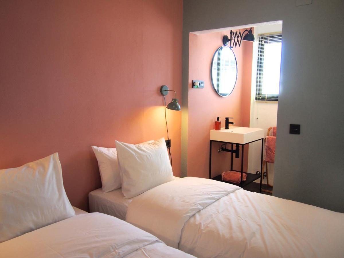 Playa 45, First Line Beach House มาลากา ภายนอก รูปภาพ